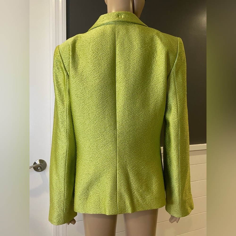 Armani Collezioni
Armani Collezioni Textured Lime Green Three Button Blazer - Picture 4 of 6